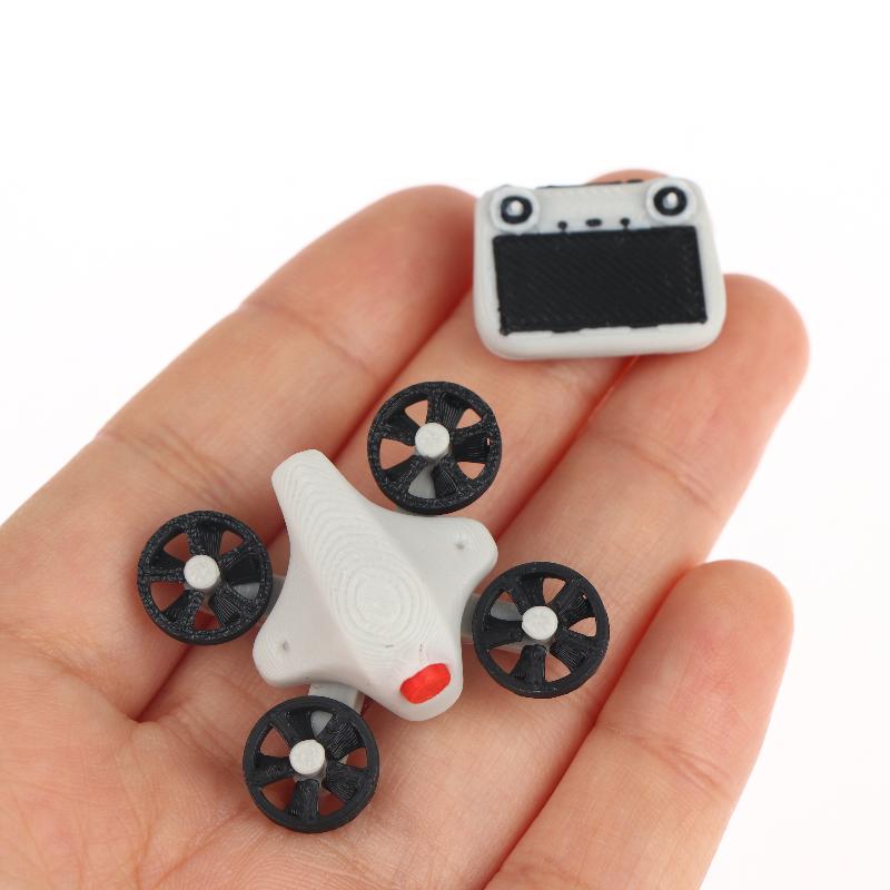 ミニチュアシミュレーションドローンモデル リモコン付き 1: - Drones のレビューと価格